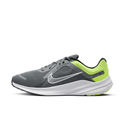 Мужские кроссовки Nike Quest 5 для бега