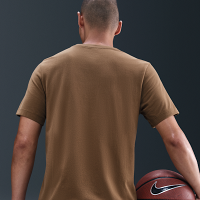 เสื้อยืดบาสเก็ตบอลผู้ชาย Dri-FIT Nike