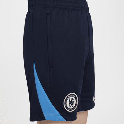 Chelsea F.C. Strike Older Kids' Nike Dri-FIT Football Knit Shorts