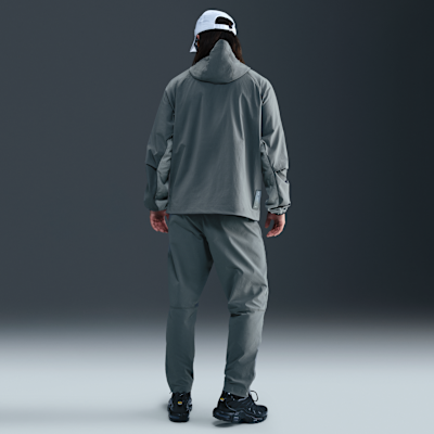 Ανδρικό ποδοσφαιρικό υφαντό τζάκετ Nike με φερμουάρ σε όλο το μήκος Μπαρτσελόνα Tech Windrunner