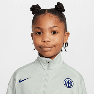 Maskinstrikket Inter Milan Strike Nike Dri-FIT-fodboldtracksuit til mindre børn