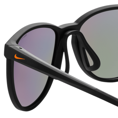 Nike Cool Down Sonnenbrille mit Road Tint