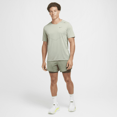 Kortærmet Nike Rise 365 Dri-FIT-løbeoverdel til mænd