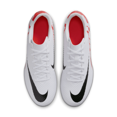 Nike Mercurial Vapor 15 Club Indoor Court Football Shoes. Nike CH