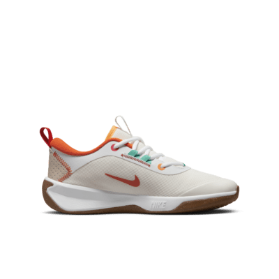 Nike Omni Multi-Court Older Kids' Indoor Court Shoes