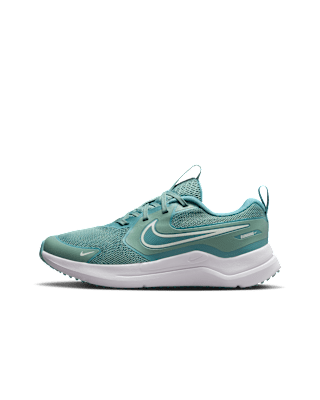 Детские кроссовки Nike Cosmic Runner Big Kids' Road для бега