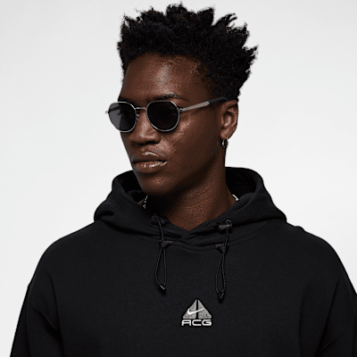 Nike Traveler Trend