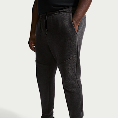 Joggers de tejido Fleece para hombre Nike Tech