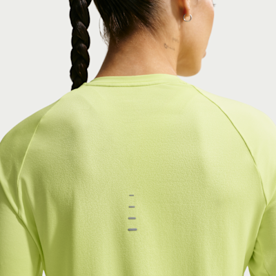 Shorts de correr Dri-FIT de tiro medio de 7 cm con forro de ropa interior para mujer Nike Swift