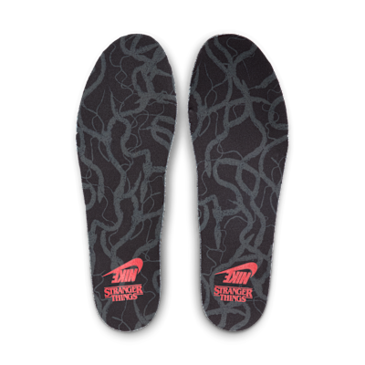 ナイキ フィールド ジェネラル ハイ x ストレンジャー シングス ウィメンズシューズ