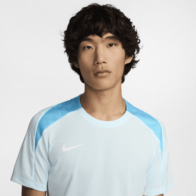 เสื้อฟุตบอลแขนสั้นผู้ชาย Dri-FIT Nike Strike