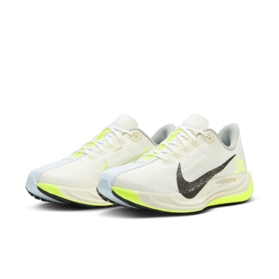 Chaussure de running sur route Nike Pegasus Plus pour homme