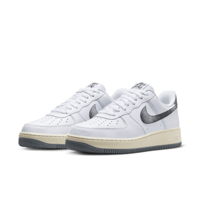 Nike Air Force 1 '07 Lx Men'S Shoes. Nike Vn