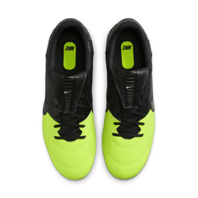 Calzado de fútbol para terreno firme NikePremier 3