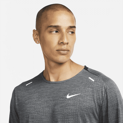 mens nike running jumper