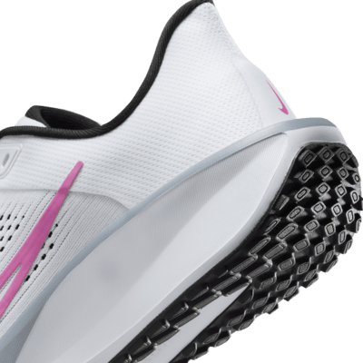 Nike Quest 6 Women's Road Running Shoes