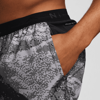 Nike Trail Stride Dri-FIT hardloopshorts met binnenbroekje voor heren (18 cm)