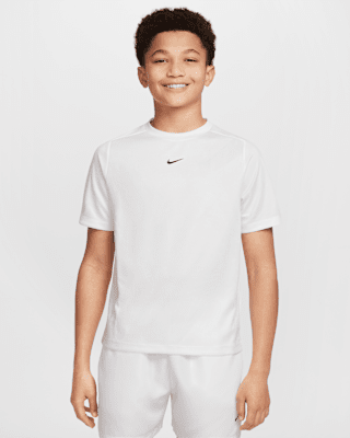 Детские шорты Nike Multi Big Kids' Dri-FIT Short-Sleeve Top