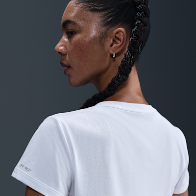 Nike Swim Swoosh Hydroguard Women's Short-Sleeve Top