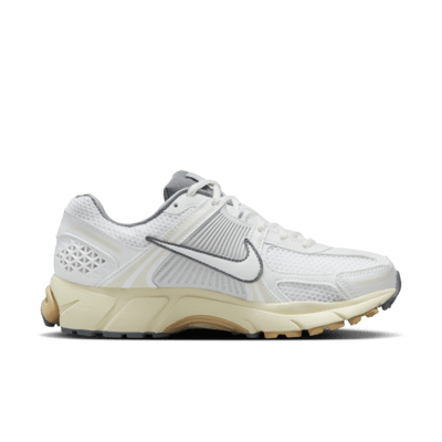 Nike Zoom Vomero 5 Women's Shoes