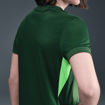 VfL Wolfsburg 2025/2026 Stadium Home Women's Nike Dri-FIT Football Replica Short-Sleeve Top