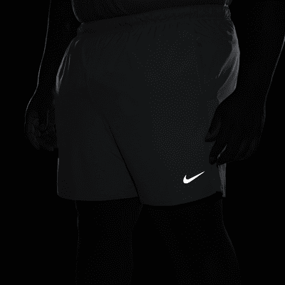 Nike Challenger Men's Dri-FIT 7" Unlined Running Shorts