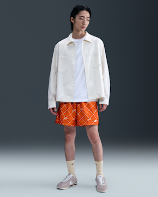 Nike Sportswear Club