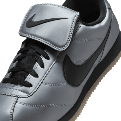 Nike Cortez SE Men's Shoes