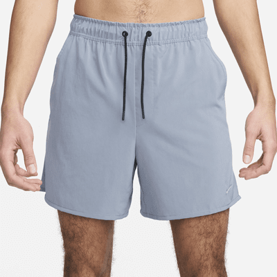 Shorts versátiles sin forro Dri-FIT de 13 cm para hombre Nike Unlimited