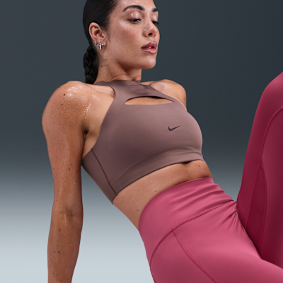 Damski stanik sportowy z wkładkami i średnim wsparciem Nike Universa