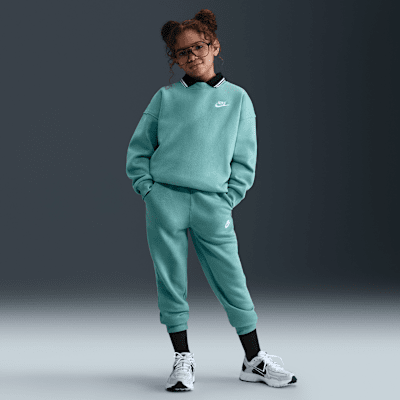Nike Sportswear Club Fleece Older Kids' Oversized Sweatshirt