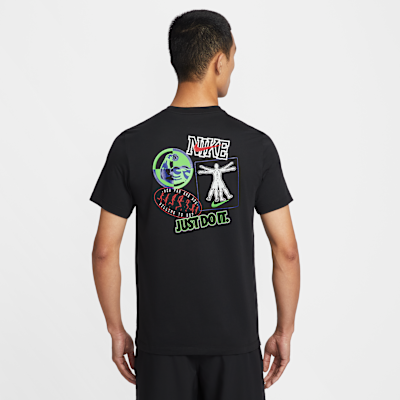 Nike Men's T-Shirt
