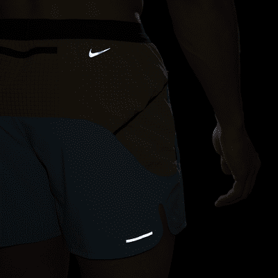 Shorts de correr Dri-FIT de 13 cm con forro de ropa interior para hombre Nike Trail Second Sunrise