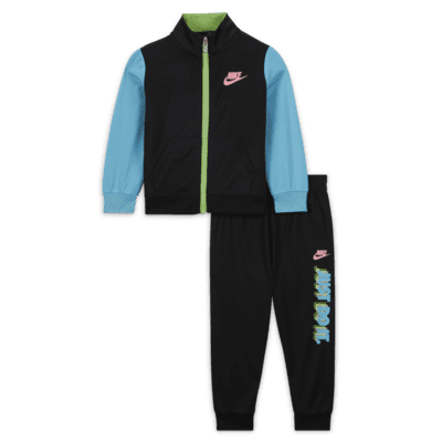 Nike Active Joy Tricot Set