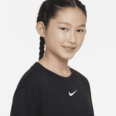 Playera de manga larga para niña talla grande Nike Sportswear Essential