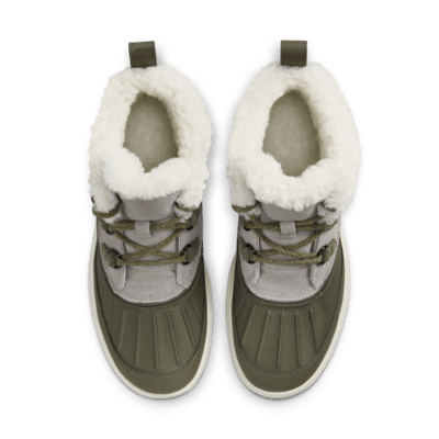 women's nike woodside chukka 2 boots