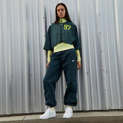 NIKE AIR FORCE 1 07 EASYON VS NIKE AIR FORCE 1 07 DIFFERENCE visual data 4