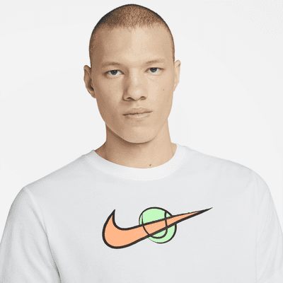 NikeCourt Men's Swoosh Tennis T-Shirt. Nike RO