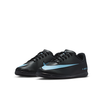 Nike Jr. Mercurial Vapor 16 Club Little/Big Kids' Indoor/Court Low-Top Soccer Shoes