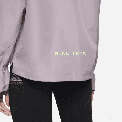 nike trail sweater