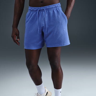Shorts de alto rendimiento Dri-FIT de 18 cm sin forro con protección UV para hombre Nike Primary Fleece