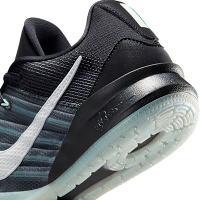 Sabrina 3 Basketball Shoes