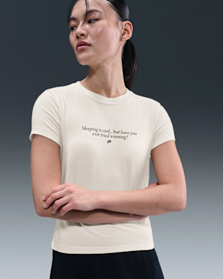 Женская футболка Nike Sportswear Chill Knit Slim