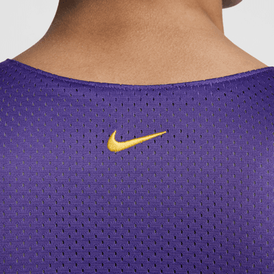 Jersey de básquetbol Nike Dri-FIT Standard Issue reversible para hombre KB