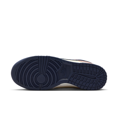 Nike Dunk Low SE Women's Shoes