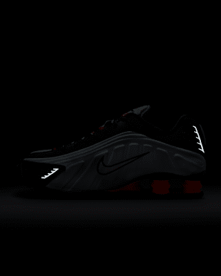 Nike Shox R4