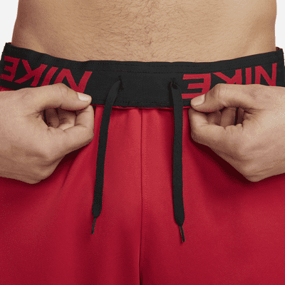 Shorts versátiles sin forro Dri-FIT de 18 cm para hombre Nike Totality