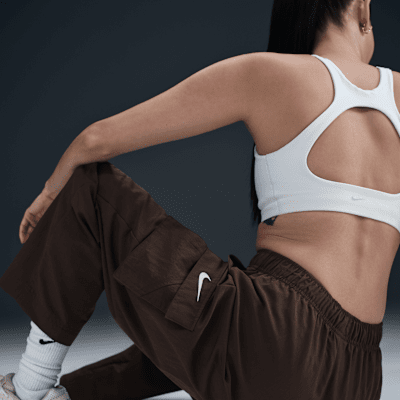 Nike Sportswear Essential Women's High-Rise Woven Cargo Trousers