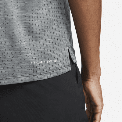 Haut de running à manches courtes Dri-FIT Nike TechKnit ADV pour homme