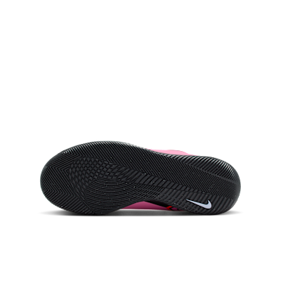 Nike Jr. Mercurial Vapor 16 Club Little/Big Kids' Indoor/Court Low-Top Soccer Shoes